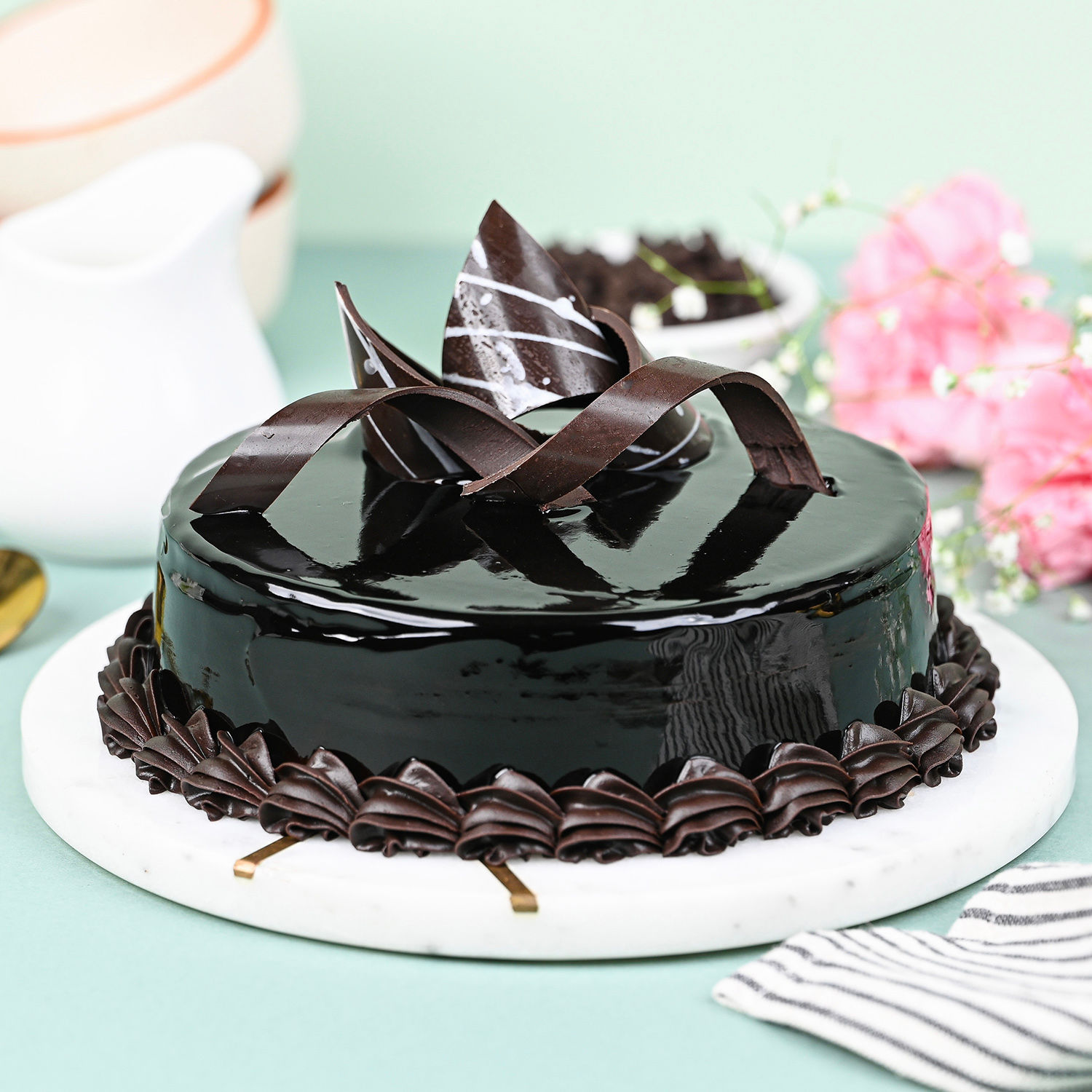 Chocolaty Truffle Cake Half Kg view 2