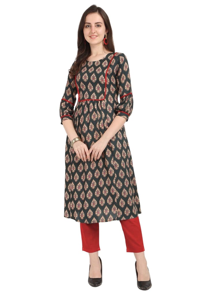 SHOPPING QUEEN Women Rayon A-Line Kurta