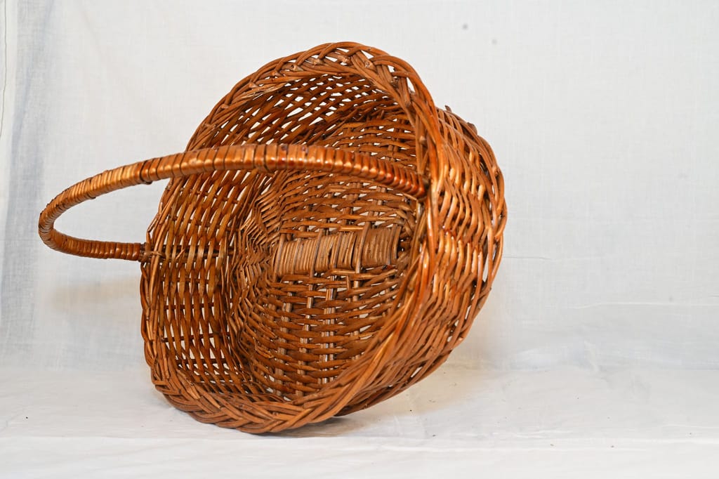 Handwoven Wicker Picnic Basket view 2