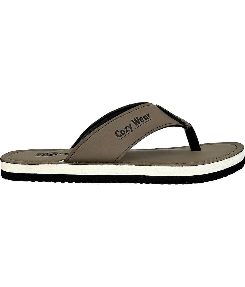 Cozy Wear Green Men's Daily Slipper view 2
