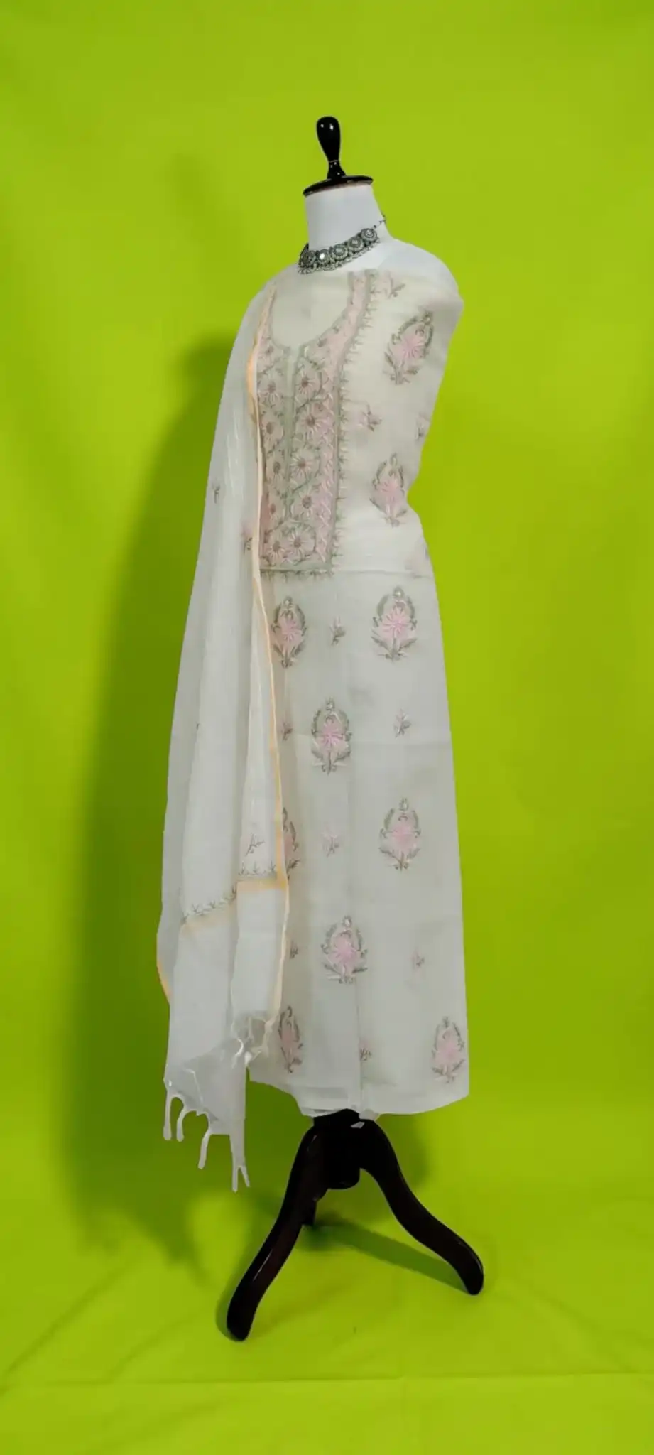Hand Chikankari Mul Cotton Dress Material with Dupatta, Lucknow view 2