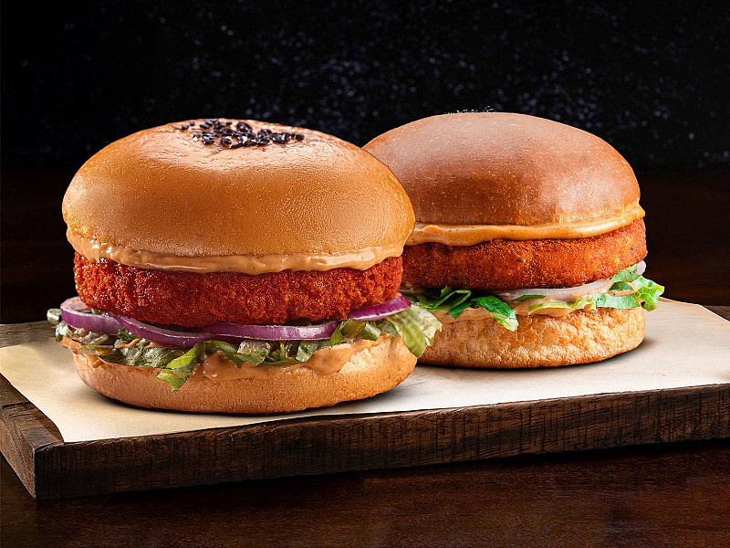 2 burger combo (veg) - pioneer + hot potahto