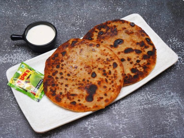 2 aloo paratha (tandoor) + curd + pickle