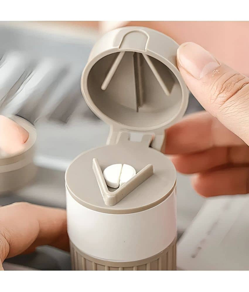 purple dust travel portable Mini Pill cutter view 2