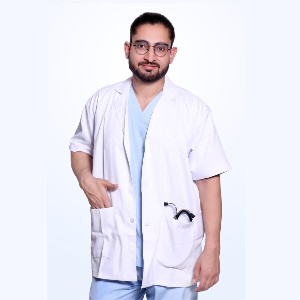 Medical Apron | White apron | Half Sleeves Apron | unisex | 3-Pocket Apron | Comfortable | Durable | Best Fitted For Doctors, Lab Technicians, Students view 2