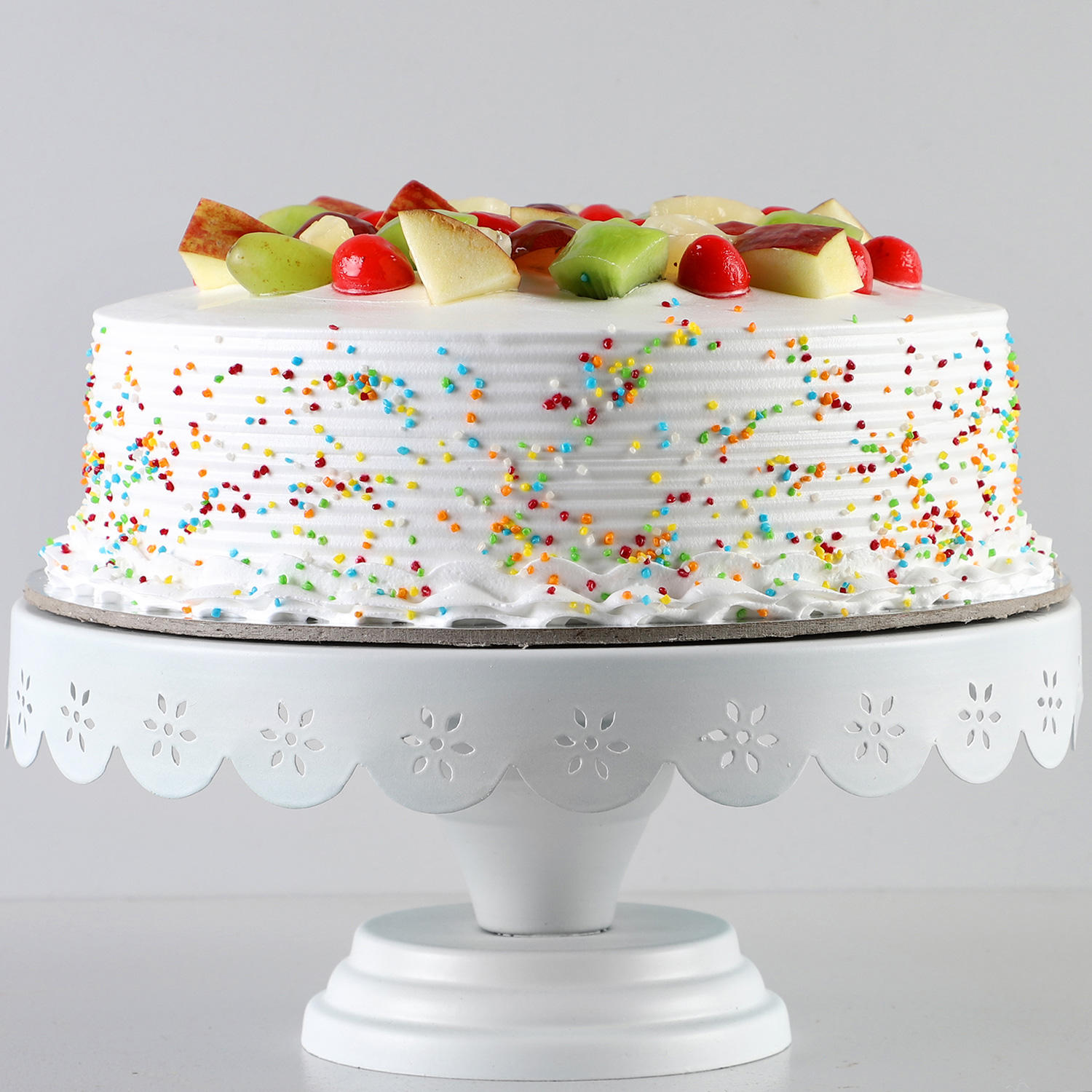 Fresh Fruit Vanilla Cake Half Kg view 2