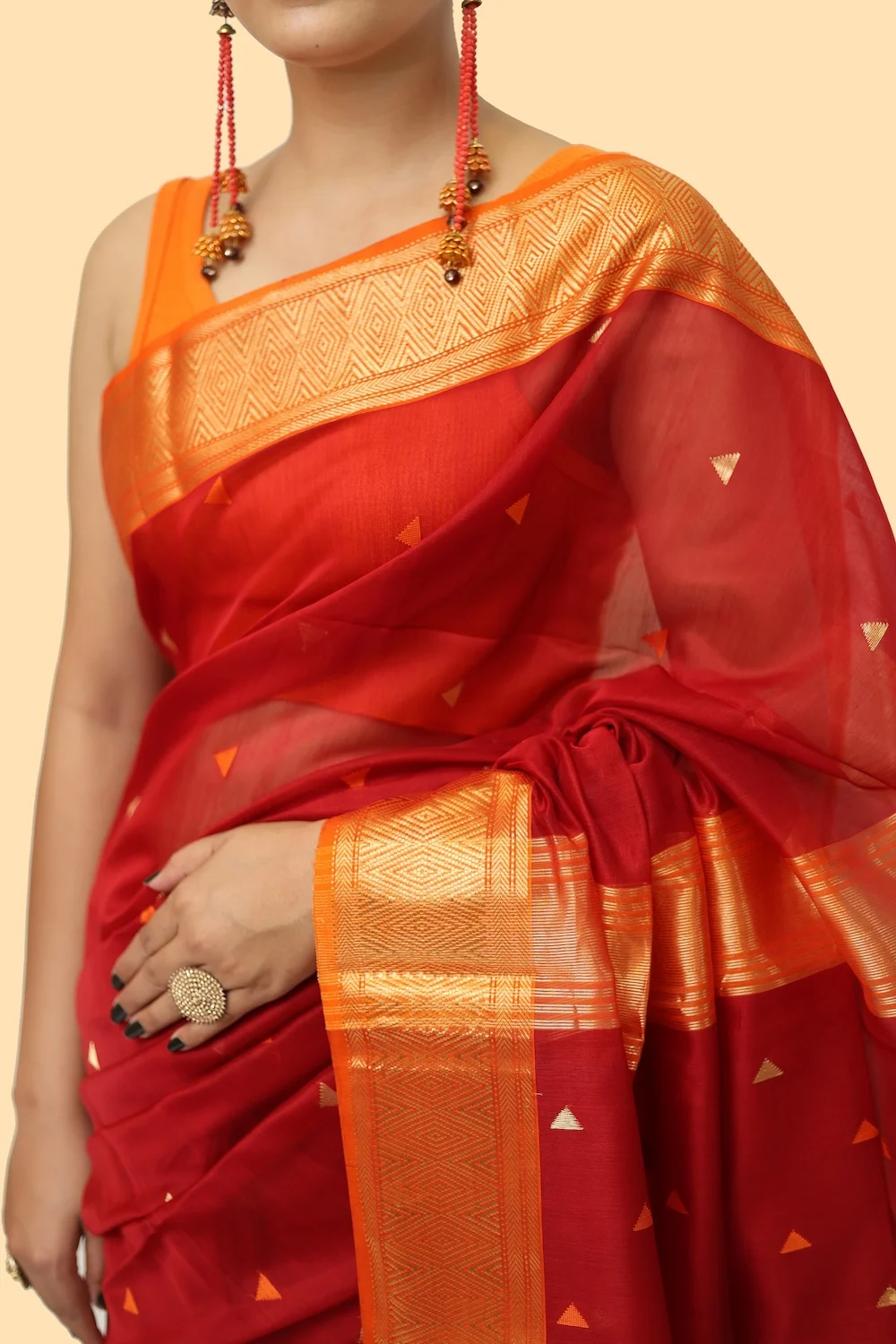 Beautiful Maroon Choka Borcade handloom Saree with Tassels view 2