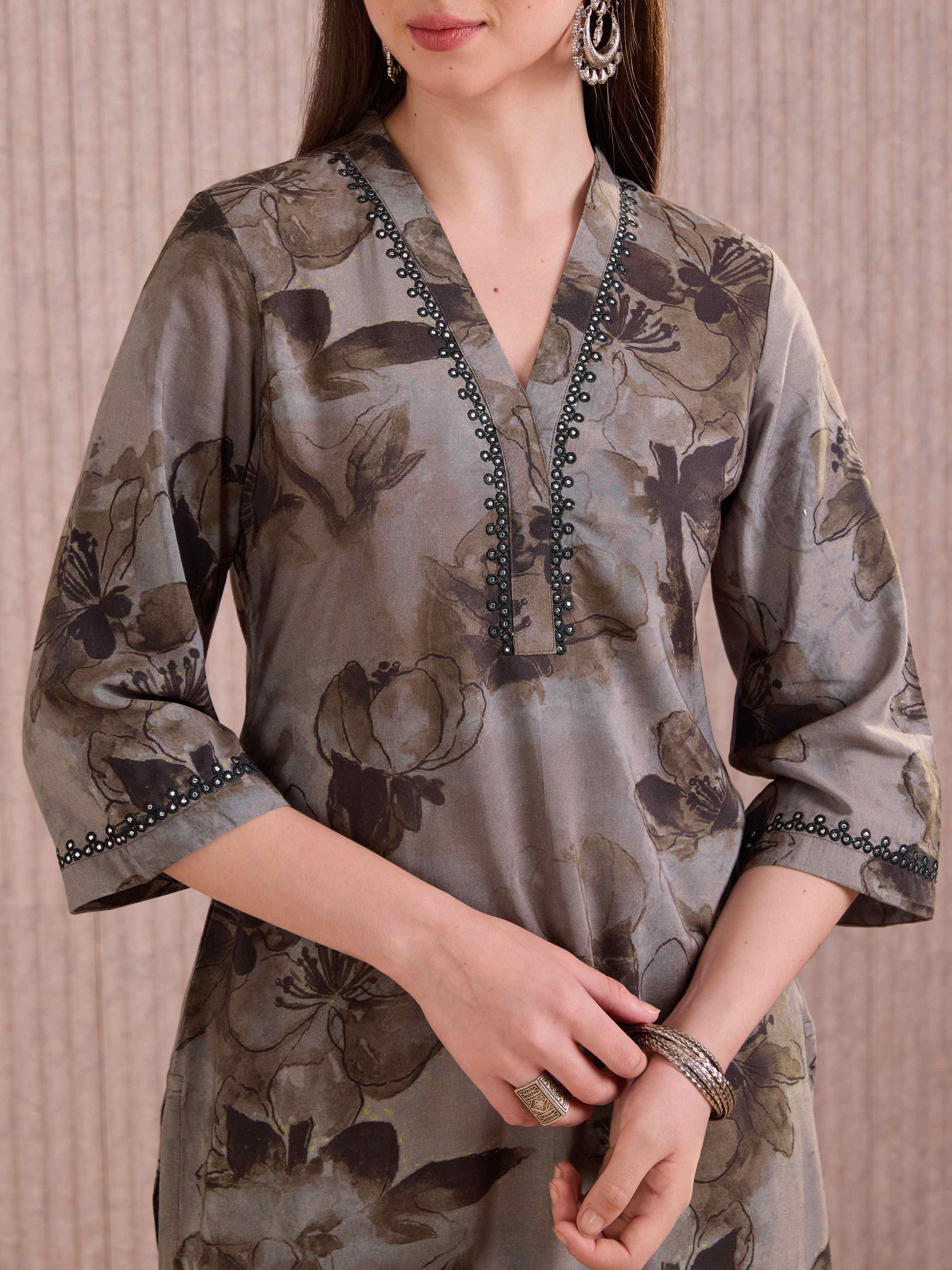 Grey Viscose Blend Printed Kurti With Mirror Work view 2