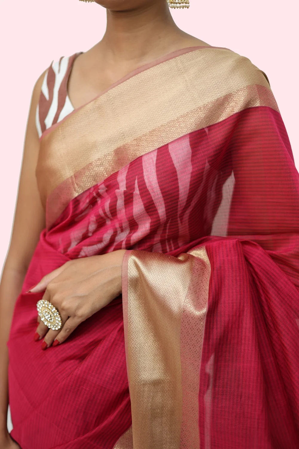 Epic Rani Pink handwoven Resham Border Saree with Tassels view 2