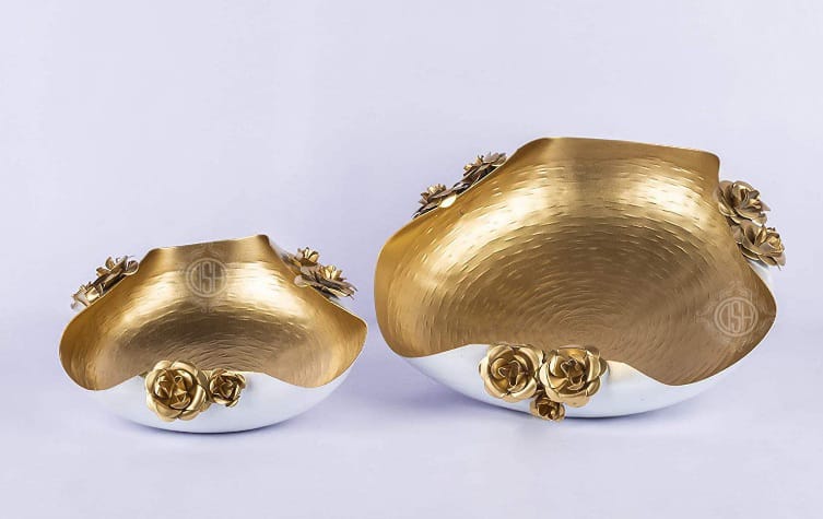 Urli Bowl for Floating Flowers and Candles (White and Gold) - Set of 2 view 2