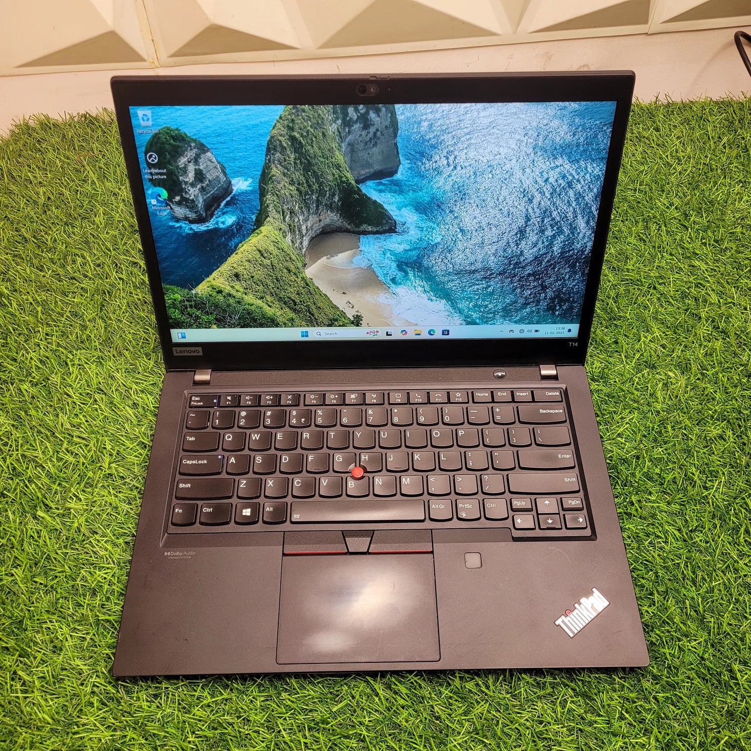 Lenovo Thinkpad T14 Gen-2 Intel Core i7 11th Gen 14" FHD Laptop With Windows 11 and Touchscreen(Renewed) 1 Year Warranty view 2