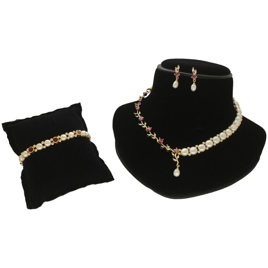 Royal Glint Pearl Necklace Set With Bracelet view 2