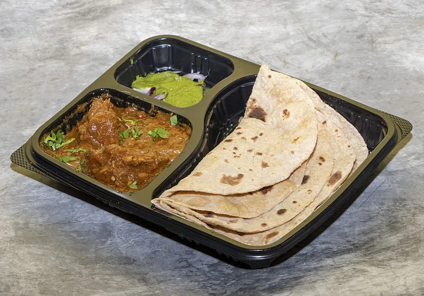 3 Roti With Mutton Masala