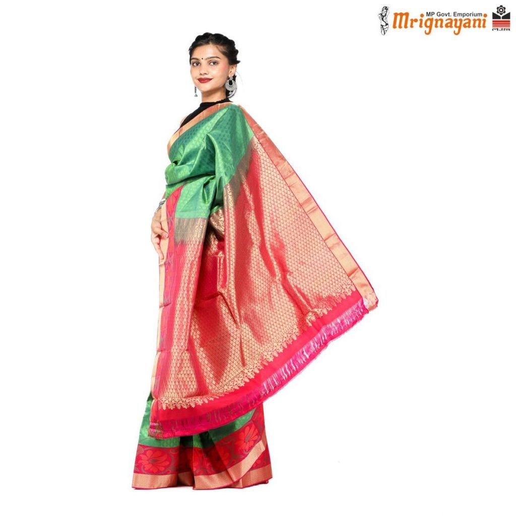 HANDLOOM KANCHIPURAM SILK SAREE WITH BLOUSE (SKU - 3N0106080422, SAREE-1102) view 2