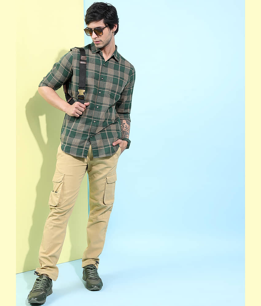 Highlander Cotton Blend Slim Fit Checks Full Sleeves Men's Casual Shirt - Green ( Pack of 1 ) view 2