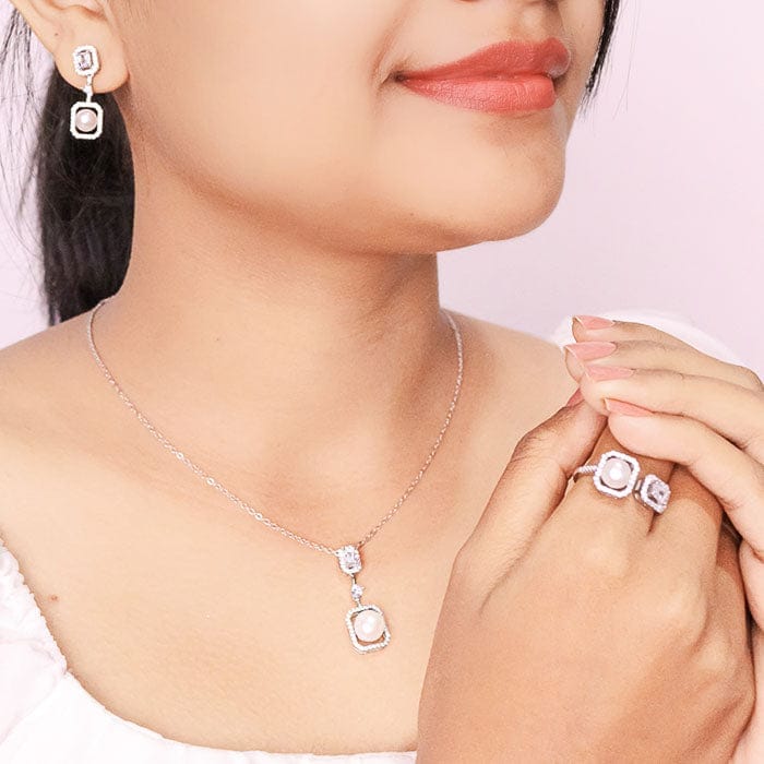 Silver Precious Pearl Set view 2