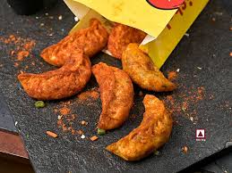 chicken peri peri momos fried (6 pcs)