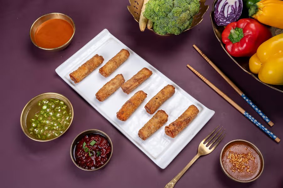 Veg Dragon Roll (6 Pcs)