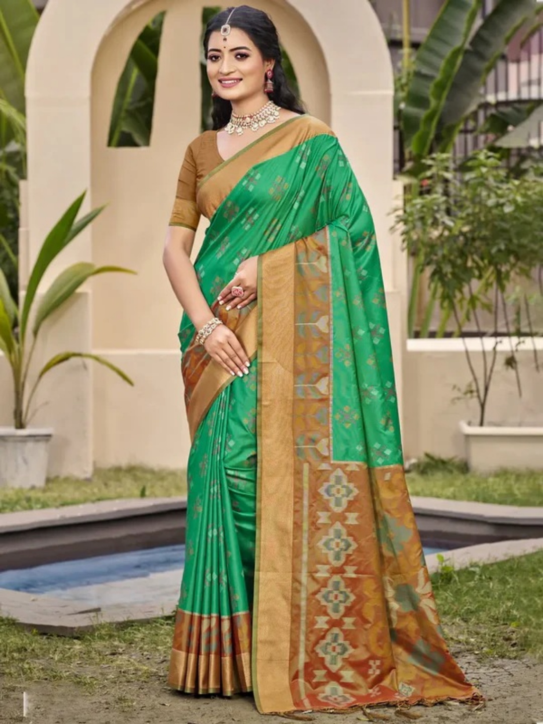 Green Silk Saree view 2