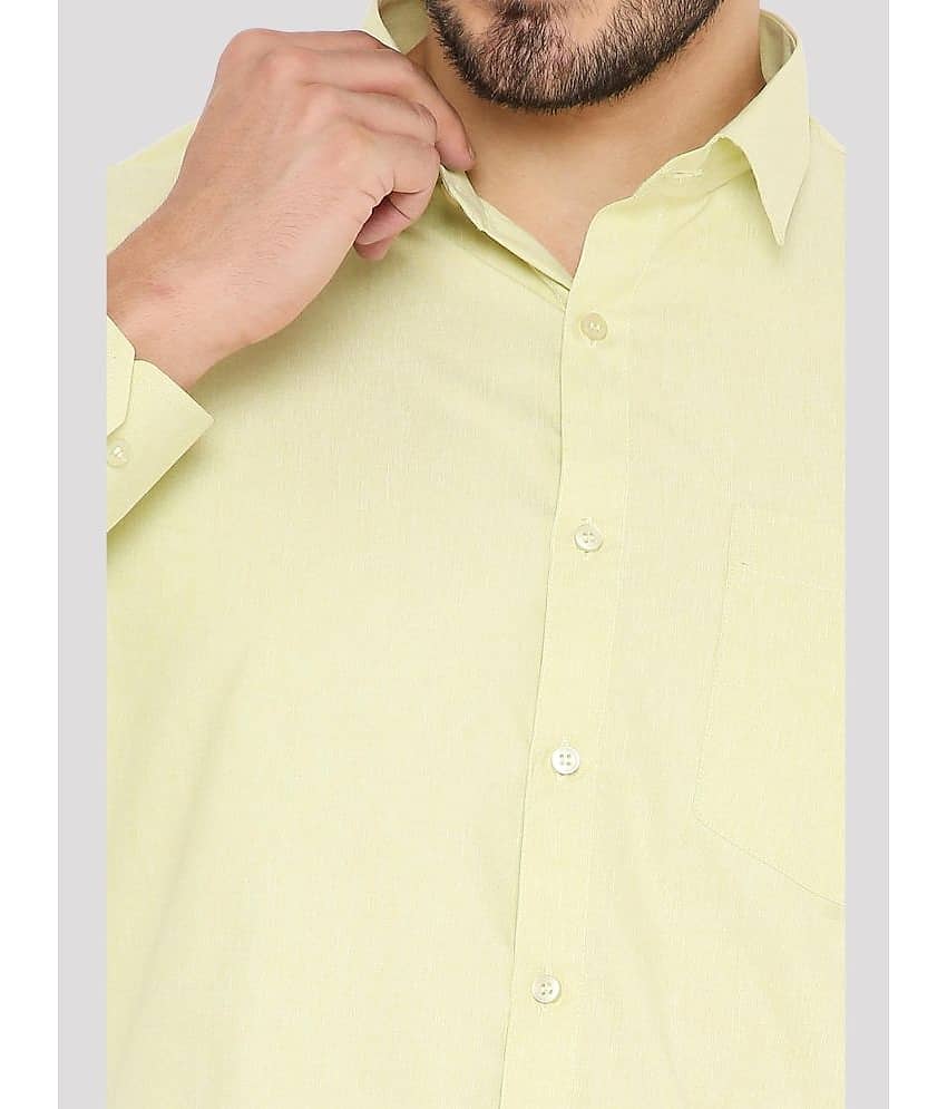 Maharaja - Green Cotton Blend Slim Fit Men's Formal Shirt ( Pack of 1 ) view 2