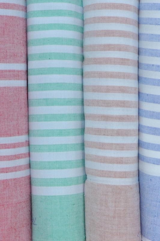APCO Handloom (A Andhra Pradesh Govt Emporium)- Pure Handloom Chengai Cotton Towels | CTL0018 (Set of 4) view 2