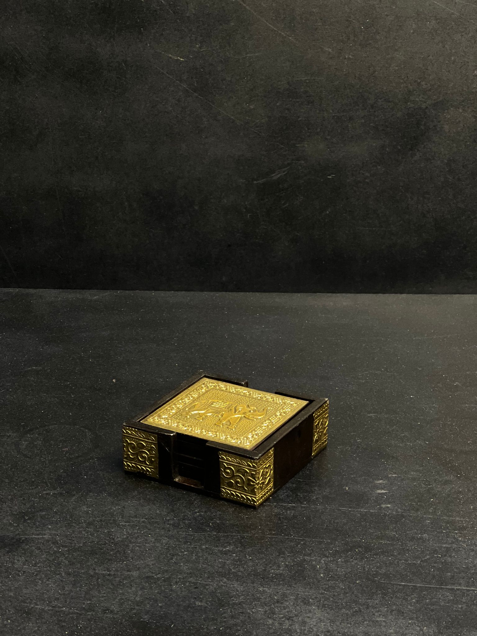 ANTIQUE TEA COASTER BRASS HAND WORK, DECORATIVE ITEM AND SHOWPIECES HOME DECOR / RESTAURANT DECOR/ OFFICE DECOR/ TABLE DECOR/DRAWING ROOM DECOR / GIFT ITEM view 2