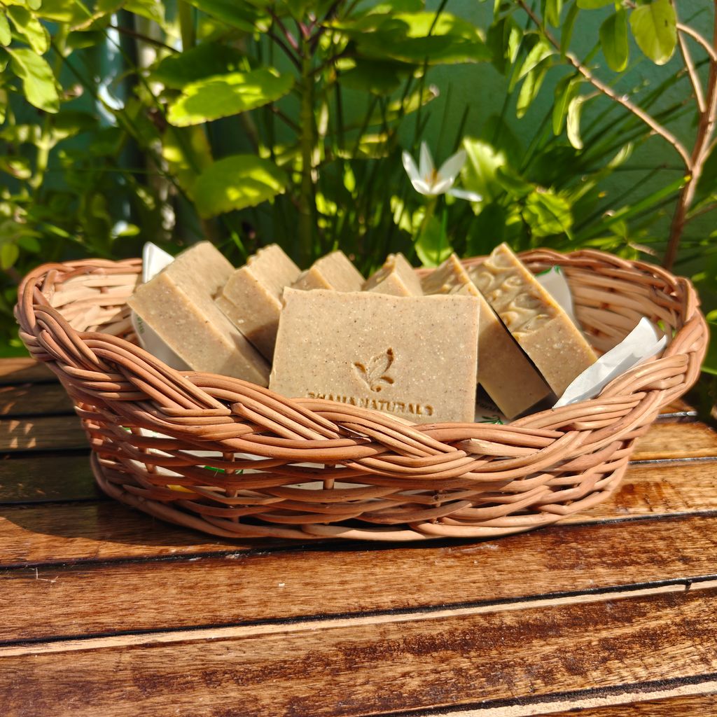 Bhama Naturals Sunnipindi (Nalangu Maavu) Traditional Herbal Ubtan Cold Processed Handmade Soap with Natural Butters view 2