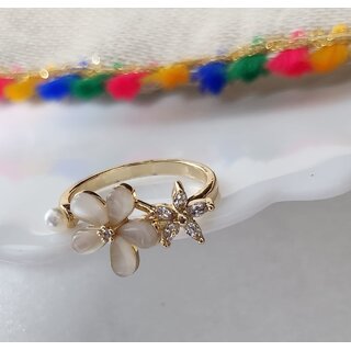 Anti Tarnish Gold-Plated Cubic Zirconia Stone Studded Finger Ring For Women view 2