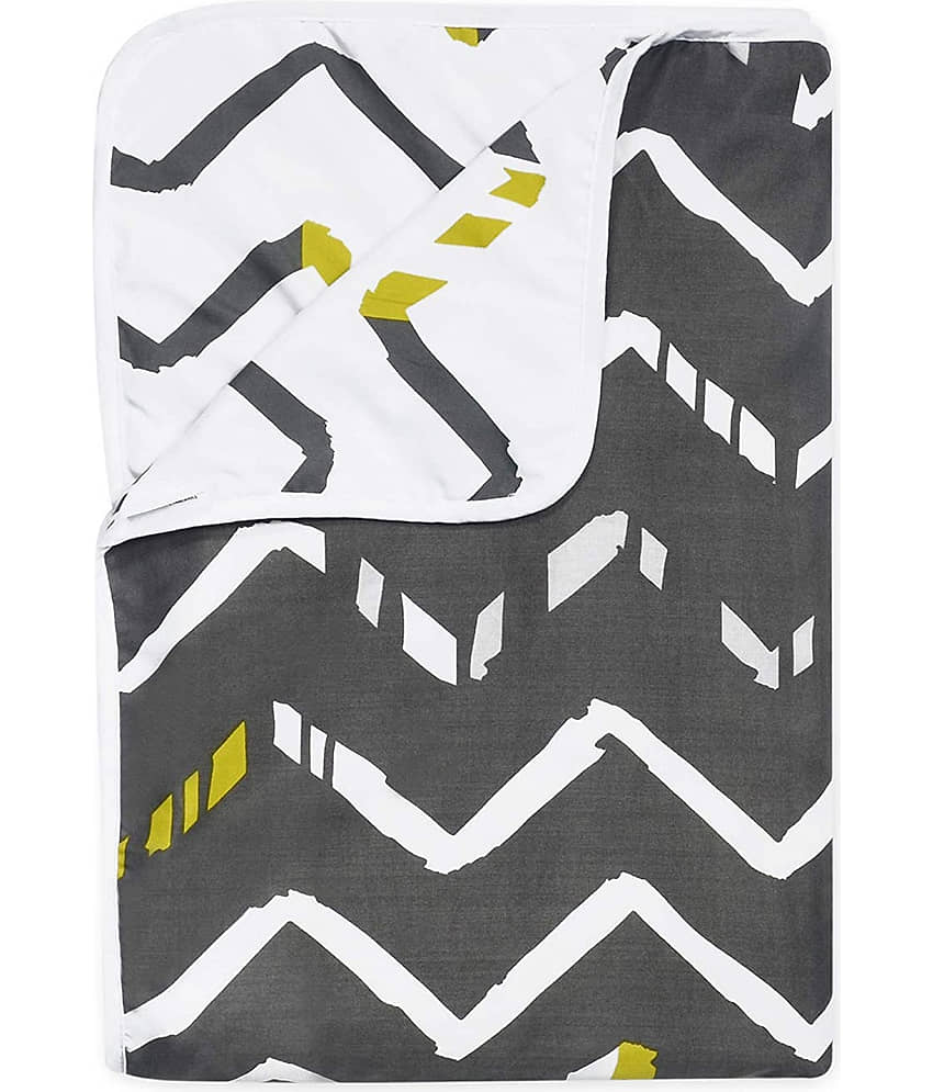 DIVINE CASA Single Polyester Gray Geometrical Dohar view 2