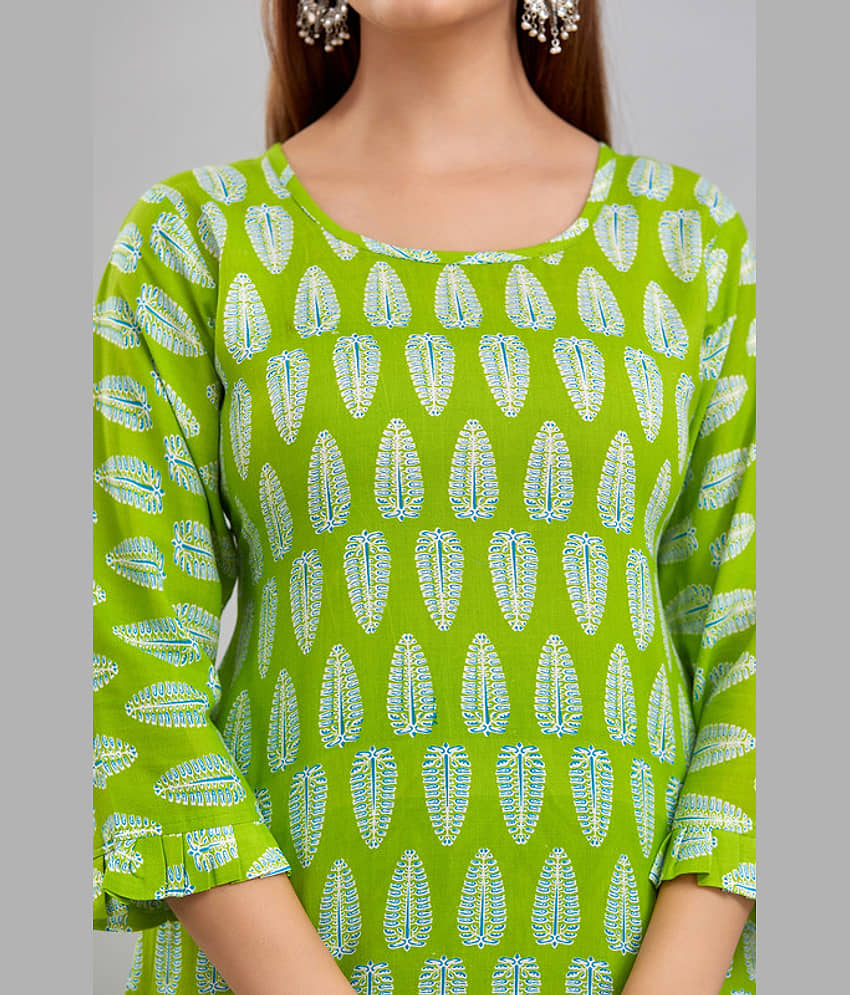 Kapadia Rayon Printed Kurti With Pants Women's Stitched Salwar Suit - Green ( Pack of 1 ) view 2