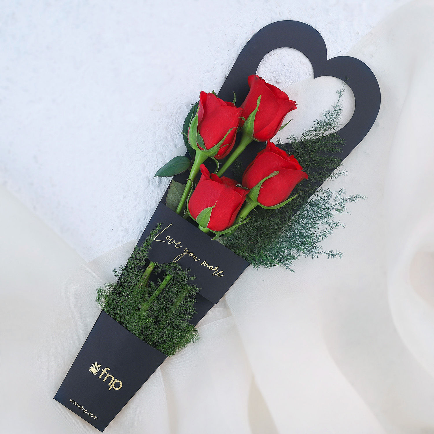 Magic Of Love Red Rose Sleeve For Valentine's Day Gift view 2