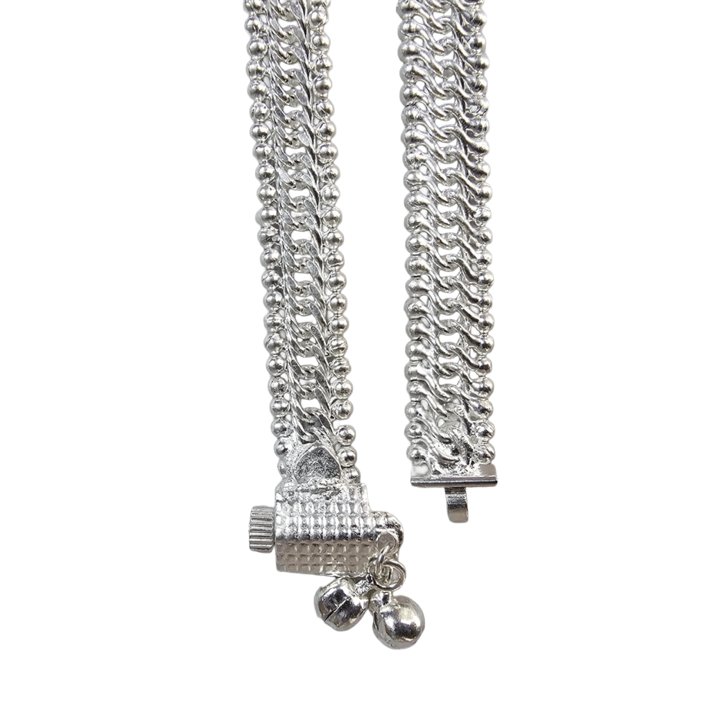 Elegant Silver-Plated Chain Anklets for Women view 2