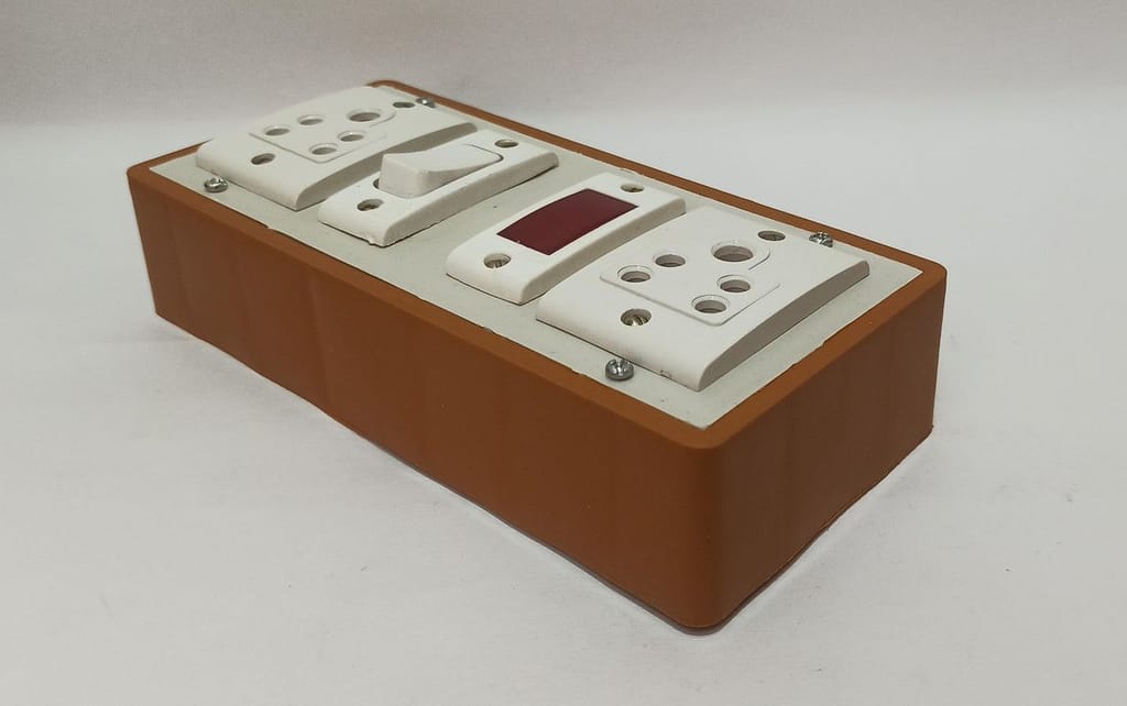 6A 2 Sockets (5 Pin Socket) & 1 Switch Extension Box with Indicator, 6A Plug & 20m Wire view 2
